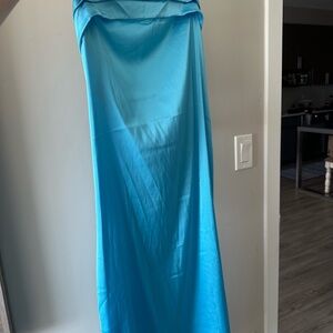 Elegant Blue Strapless Dress